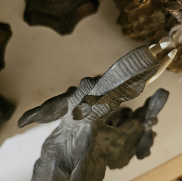 Gray Mother And Baby Elephant - Picture 4 of 6